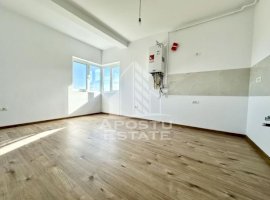 Apartament cu 3 camere, 2 balcoane, parcare acoperita, zona Planetelor