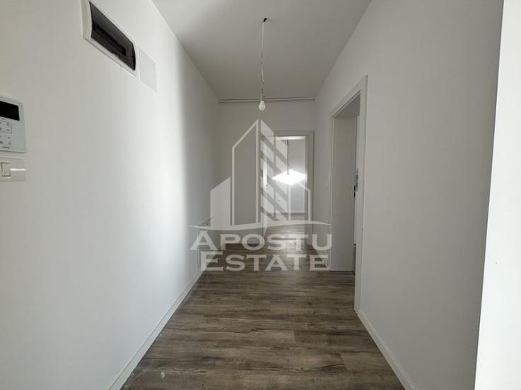 Apartament cu 2 camere, decomandat, in Ciarda Rosie, loc de parcare