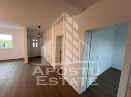 Duplex  4 camere, nou la prima închiriere, Moșnița Nouă