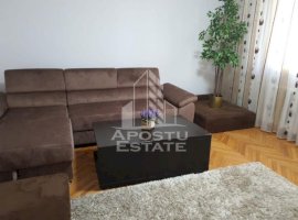 Apartament cu 3 camere in zona Girocului, centrala termica