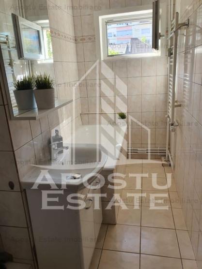 Apartament cu 3 camere in zona Girocului, centrala termica