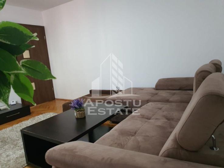 Apartament cu 3 camere in zona Girocului, centrala termica