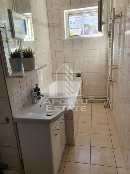 Apartament cu 3 camere in zona Girocului, centrala termica