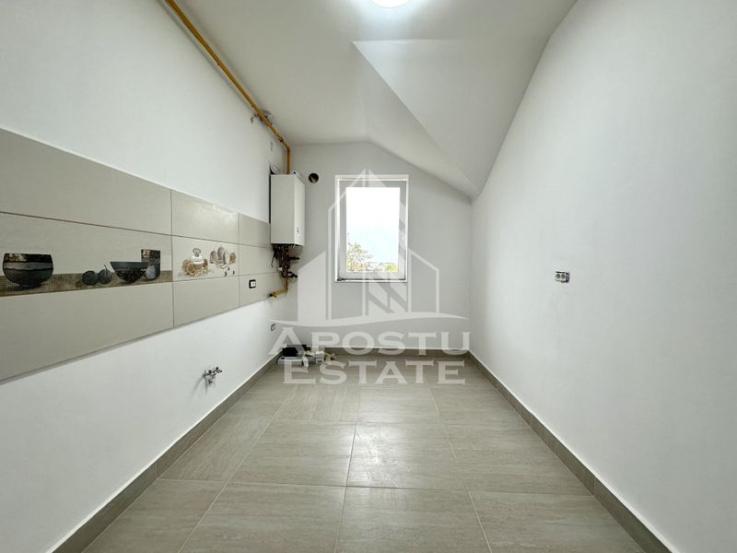 Apartament 2 camere, centrala proprie, zona Dambovita