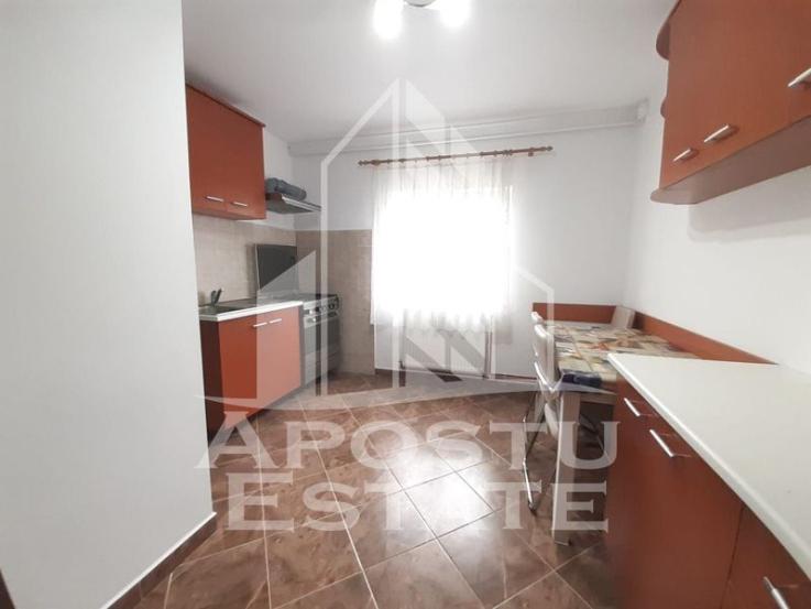 Apartament 3 camere, decomandat, spatios, recent renovat, Zona Steaua