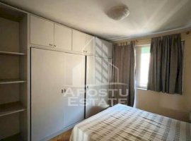 Apartament ultracentral 3 camere,  centrala proprie