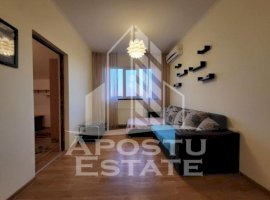 Apartament cu 4 camere, centrala proprie, zona Bucovina