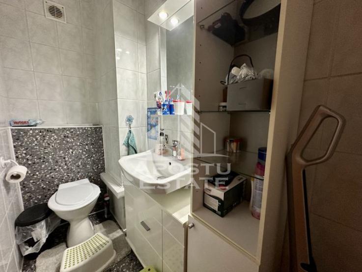 Apartament 3 camere, complet mobilat, zona Girocului.