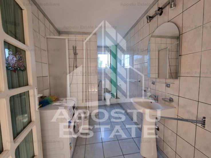 Duplex spatios, regim P+1, cu garaj Ronat