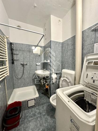 Apartament 1 camera, mobilat, etaj 2, zona Steaua