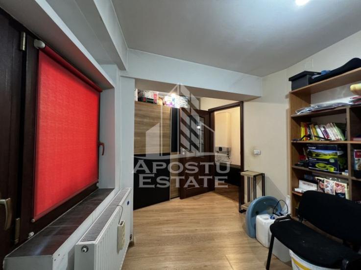 Apartament 2 camere, decomandat, garaj, zona Dorobantilor