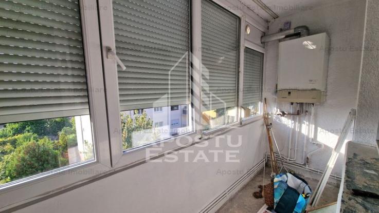 Apartament cu 3 camere, centrala proprie,  zona Circumvalatiunii