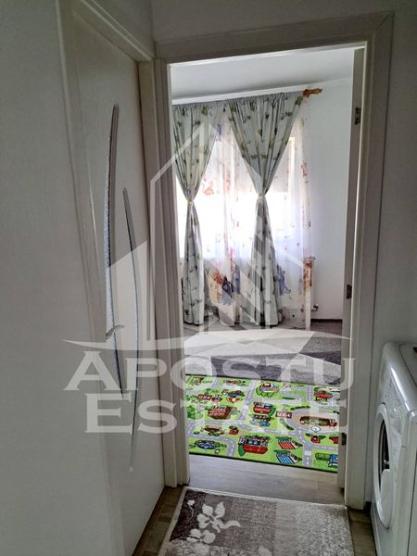 Apartament 2 camere, renovat, centrala proprie, zona Dambovita