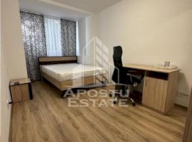 Apartament decomandat, 3 camere, zona Medicinei