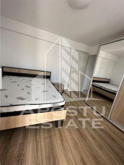 Apartament decomandat, 3 camere, zona Medicinei