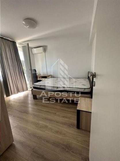 Apartament decomandat, 3 camere, zona Medicinei