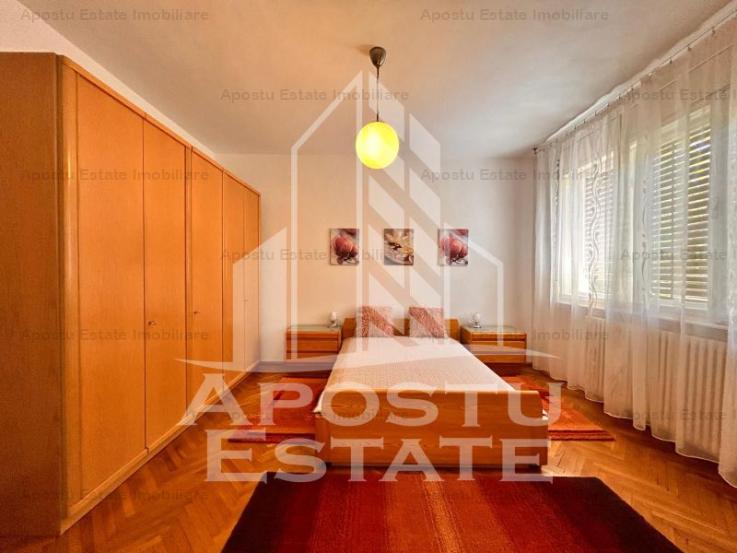 Apartament etajul 1, confort 1 cu terasa si garaj in zona Medicinei.