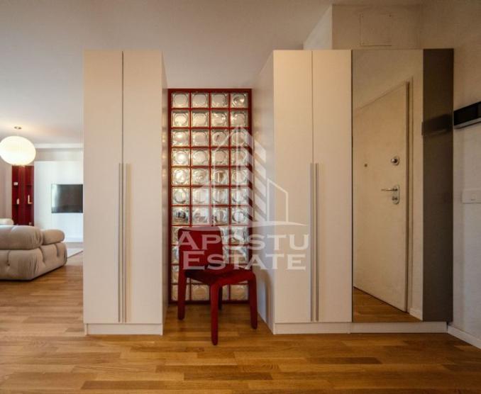 Apartament cu 3 camere, loc de parcare subteran, prima inchiriere