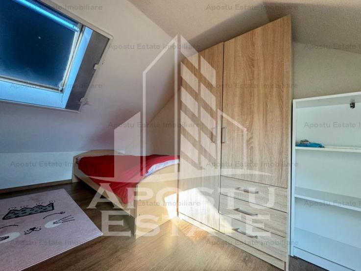 Apartament cu 3 camere, zona Sagului