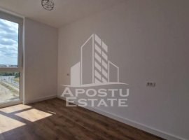 Apartament cu o camera si balcon, parcare inclusa, Torontalului