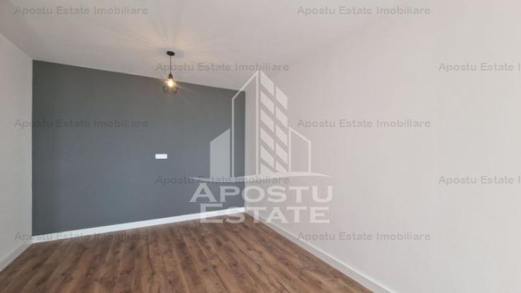 Apartament cu 2 camere si balcon, parcare inclusa, Torontalului