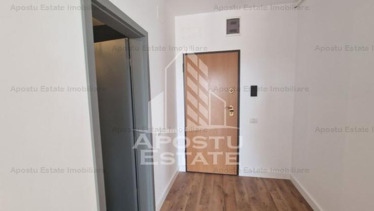 Apartament cu 2 camere si balcon, parcare inclusa, Torontalului