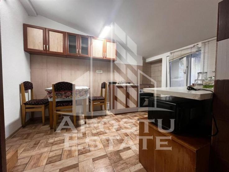 Apartament cu 2 camere, zona Sagului