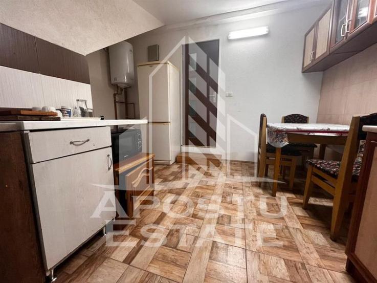 Apartament cu 2 camere, zona Sagului