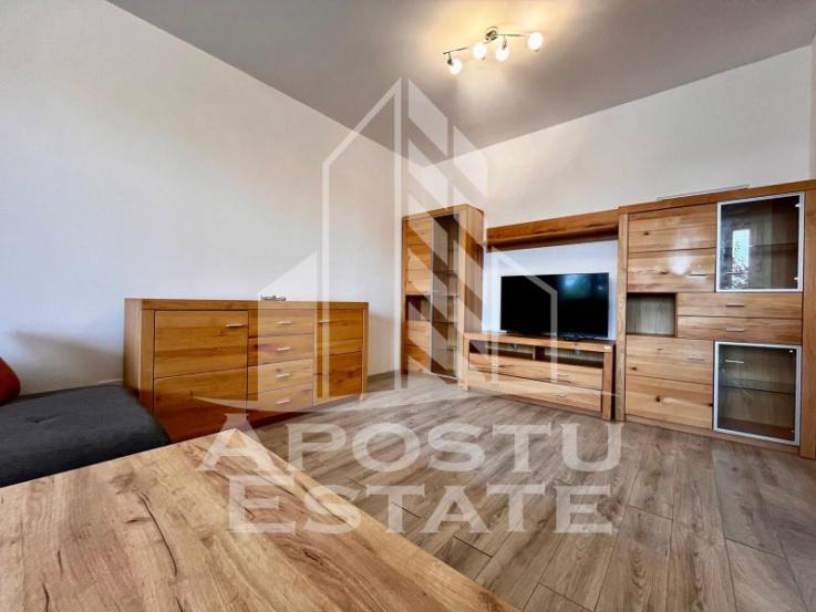 Apartament cu 3 camere, 2 bai, in zona Torontalului (Iris)