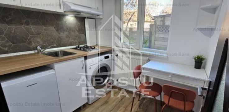 Apartament cu o camera, bucatarie inchisa, zona Olimpia - Stadion