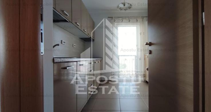 Apartament 3 camere cu loc de parcare, Adora Park