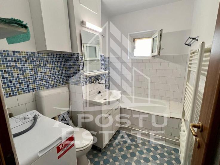 Apartament cu 3 decomandat, camere in zona Aradului