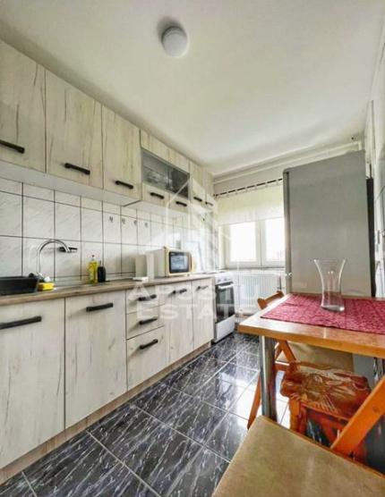 Apartament cu 2 camere, zona Circumvalatiunii