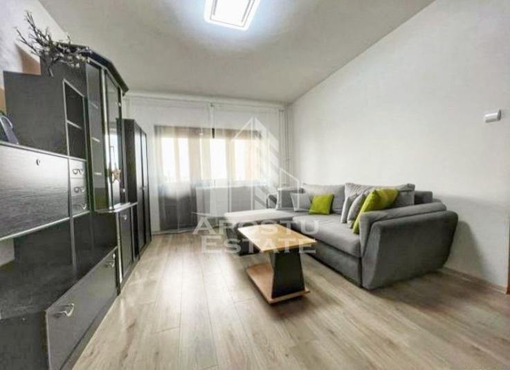 Apartament cu 2 camere, zona Circumvalatiunii