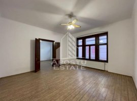 Apartament 2 camere, Piata Unirii, etaj intermediar, ideal investitie