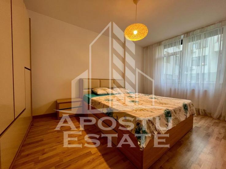 Apartament cu 2 camere, decomandat, in zona Circumvalatiunii