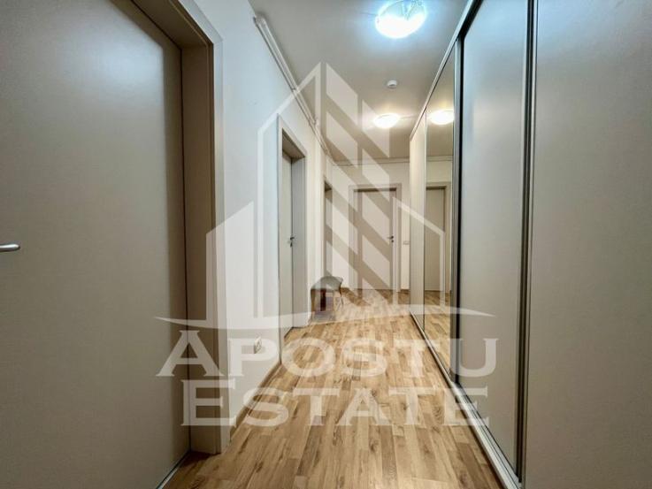 Apartament cu 2 camere, decomandat, in zona Circumvalatiunii