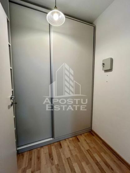 Apartament cu 2 camere, decomandat, in zona Circumvalatiunii