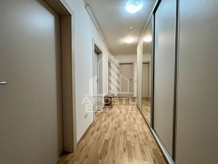 Apartament cu 2 camere, decomandat, in zona Circumvalatiunii