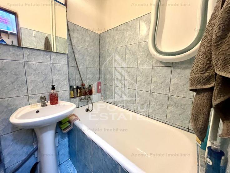 Apartament 2 camere, centrala, garaj, zona Sagului