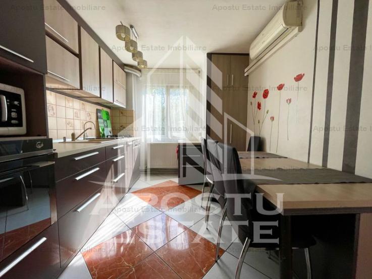 Apartament cu 3 camere complet mobilat situat in zona Sagului