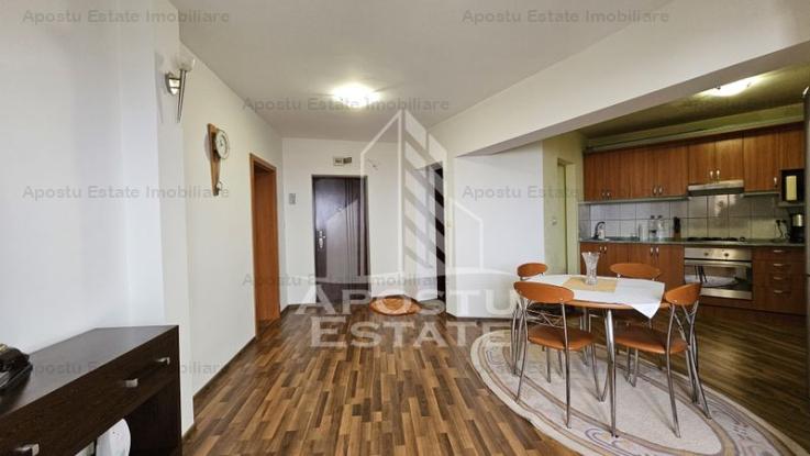 Apartament cu 3 camere, 85mp, Open space, in zona P-ta Spitalului