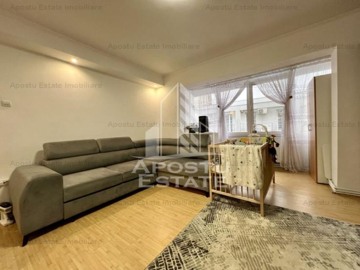 Apartament 3 camere, 2 bai, decomandat, centrala, Simion Barnutiu