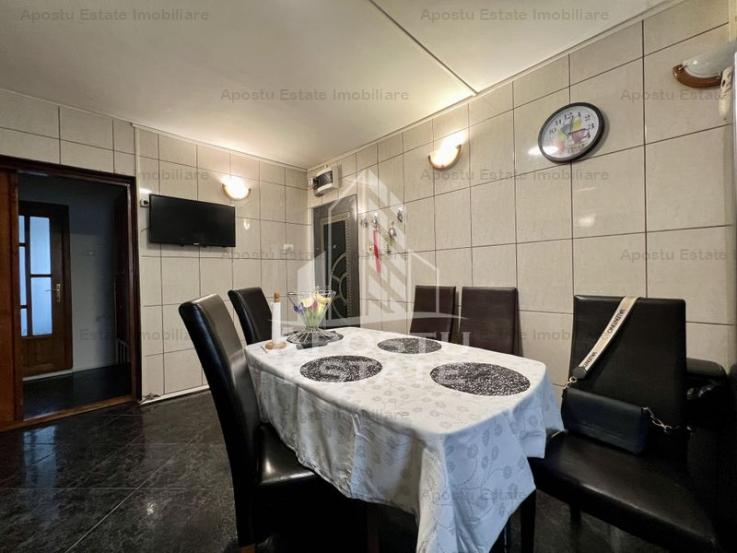 Apartament 3 camere, 2 bai, decomandat, centrala, Simion Barnutiu