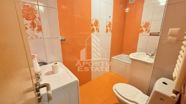 Apartament cu o camera spatios, centrala proprie, zona Sagului