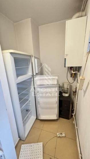 Apartament cu o camera spatios, centrala proprie, zona Sagului