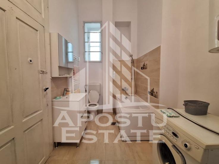 Apartament cu 6 camere, 230 mp, Ultracentral