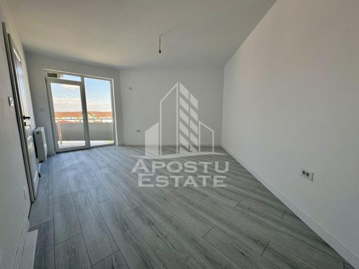 Apartament cu 2 camere, bucatarie inchisa, etaj intermediar, Braytim.