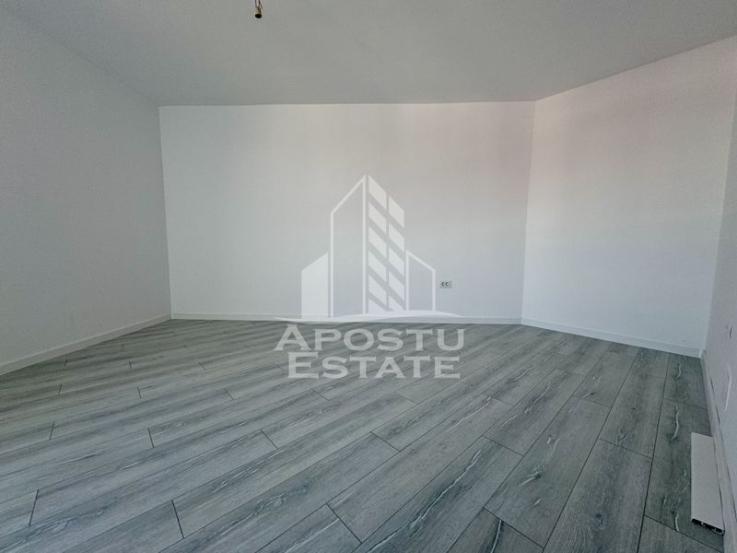 Apartament cu 2 camere, bucatarie inchisa, etaj intermediar, Braytim.