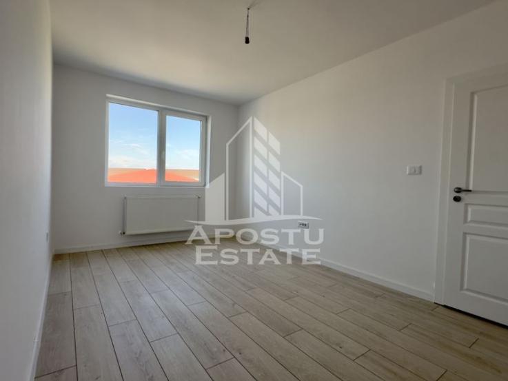 Apartament cu 2 camere, bucatarie inchisa, etaj intermediar, Braytim.